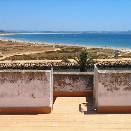 Апартаменты Ema'S Beach And Nightlife House Лагуш Экстерьер фото